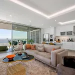 Bay View Апартаменты *